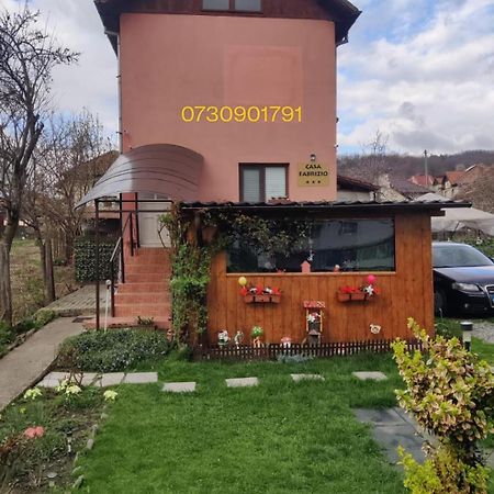 Casa Fabrizio Hotell Călimăneşti Exteriör bild