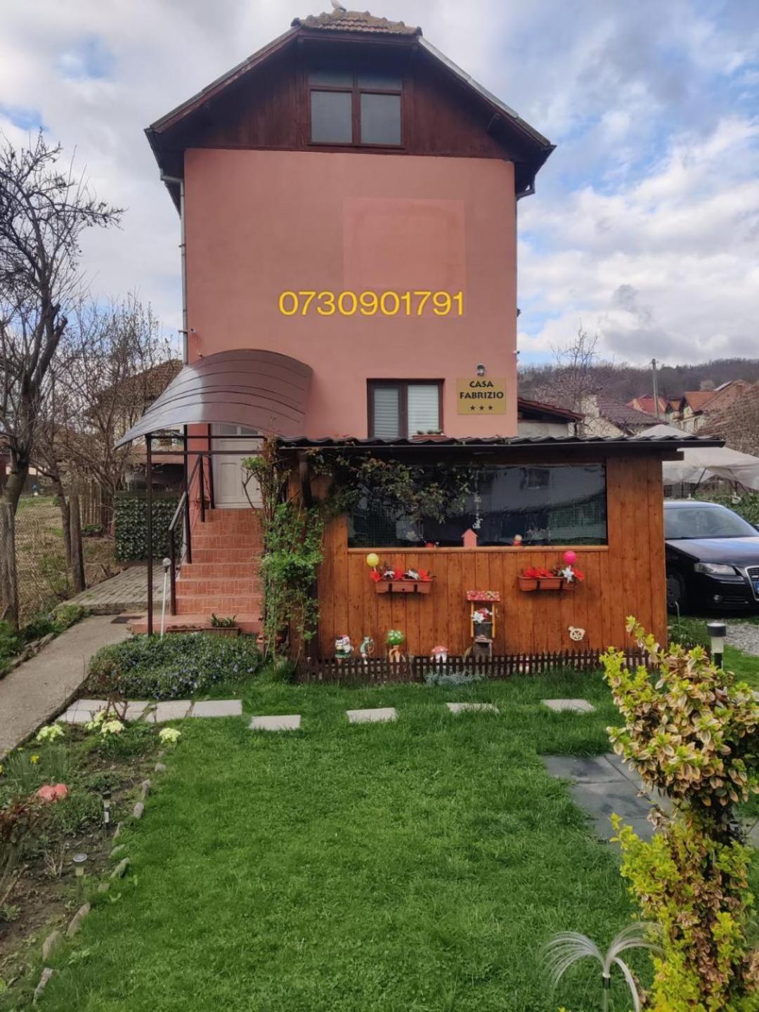 Casa Fabrizio Hotell Călimăneşti Exteriör bild